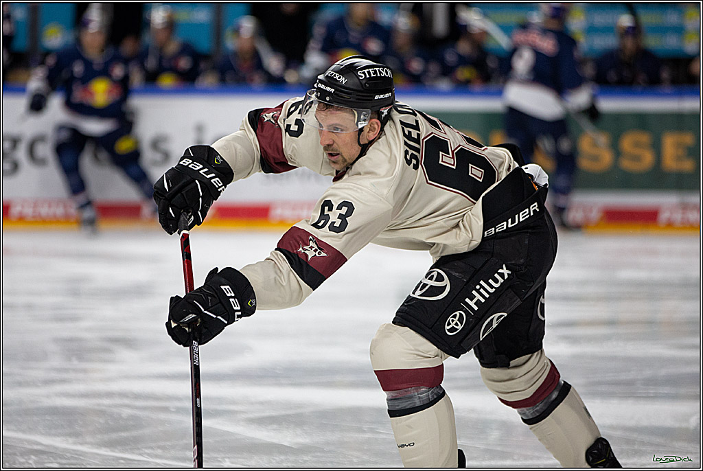 PENNY DEL;  Koelner Haie - EHC Red Bull Muenchen; Koeln, 18.03.2022